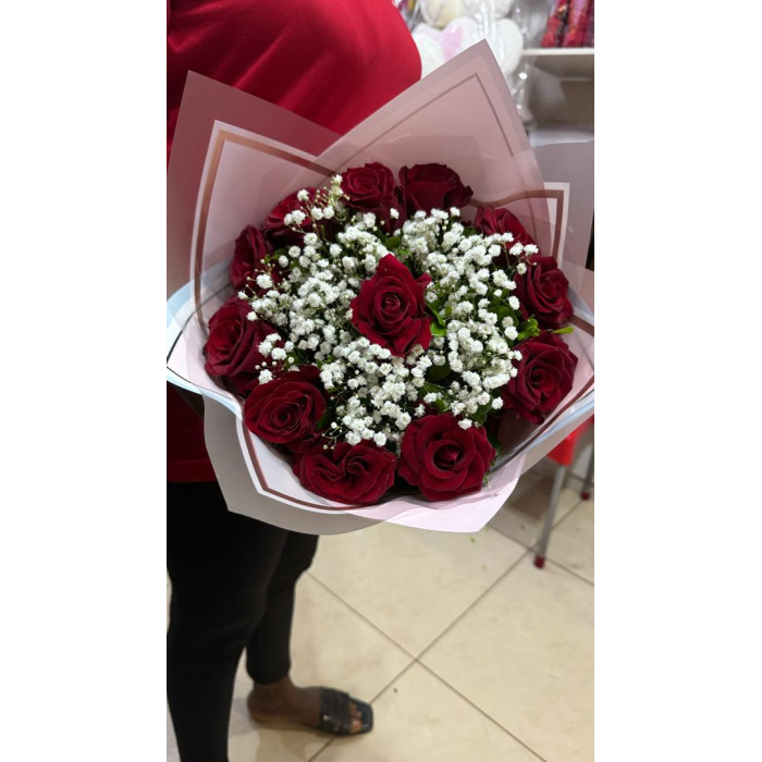 Dozen Roses