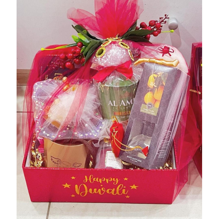 Customised hamper