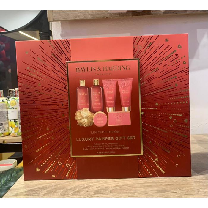 Baylis & Harding (Midnight Cherry Luxury Pamper Gift Set)