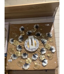 Small Sea Shells Wall clock