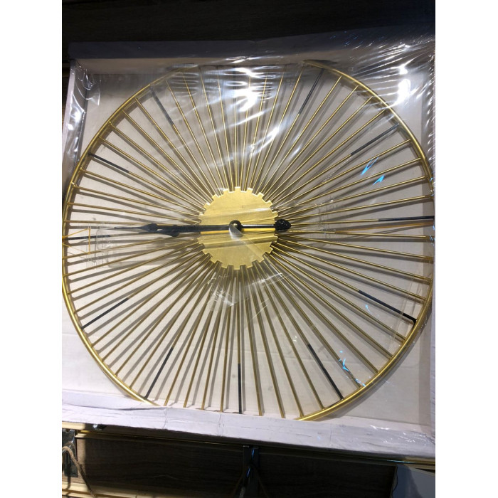 Gold clock